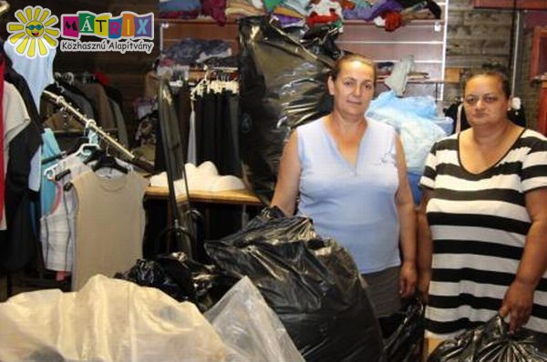 Háromszáz kiló ruhát és cipőt kapott a baksi Gecsemáné Keresztény Gyülekezet
