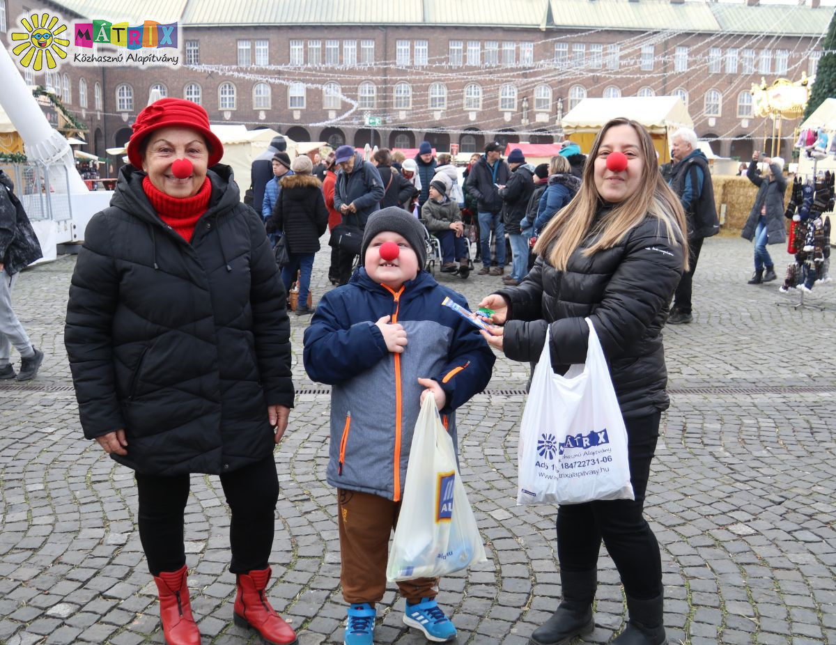 Cikkek / Gyermekeket vittünk óriáskerekezni
