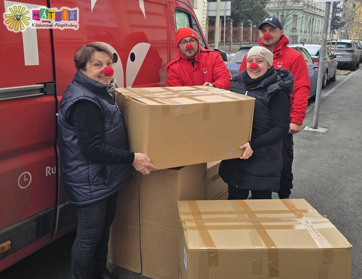 Cikkek / Sok jótett FoxPost támogatással