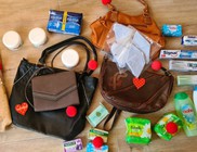 Higiéniai csomagokkal segítettünk rászoruló nőket - Nem luxus táskáka támogatása