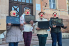 Bohócdoktorok laptopokkal lepték meg Szegeden a Pszichiátriai Klinikát