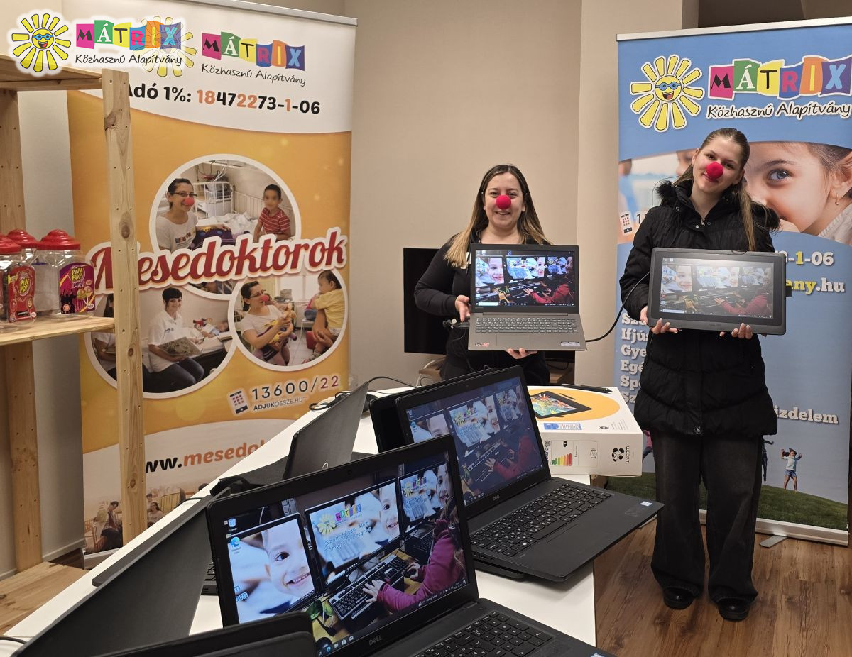 Galéria / Laptop és rajzgép - tehetség támogastás